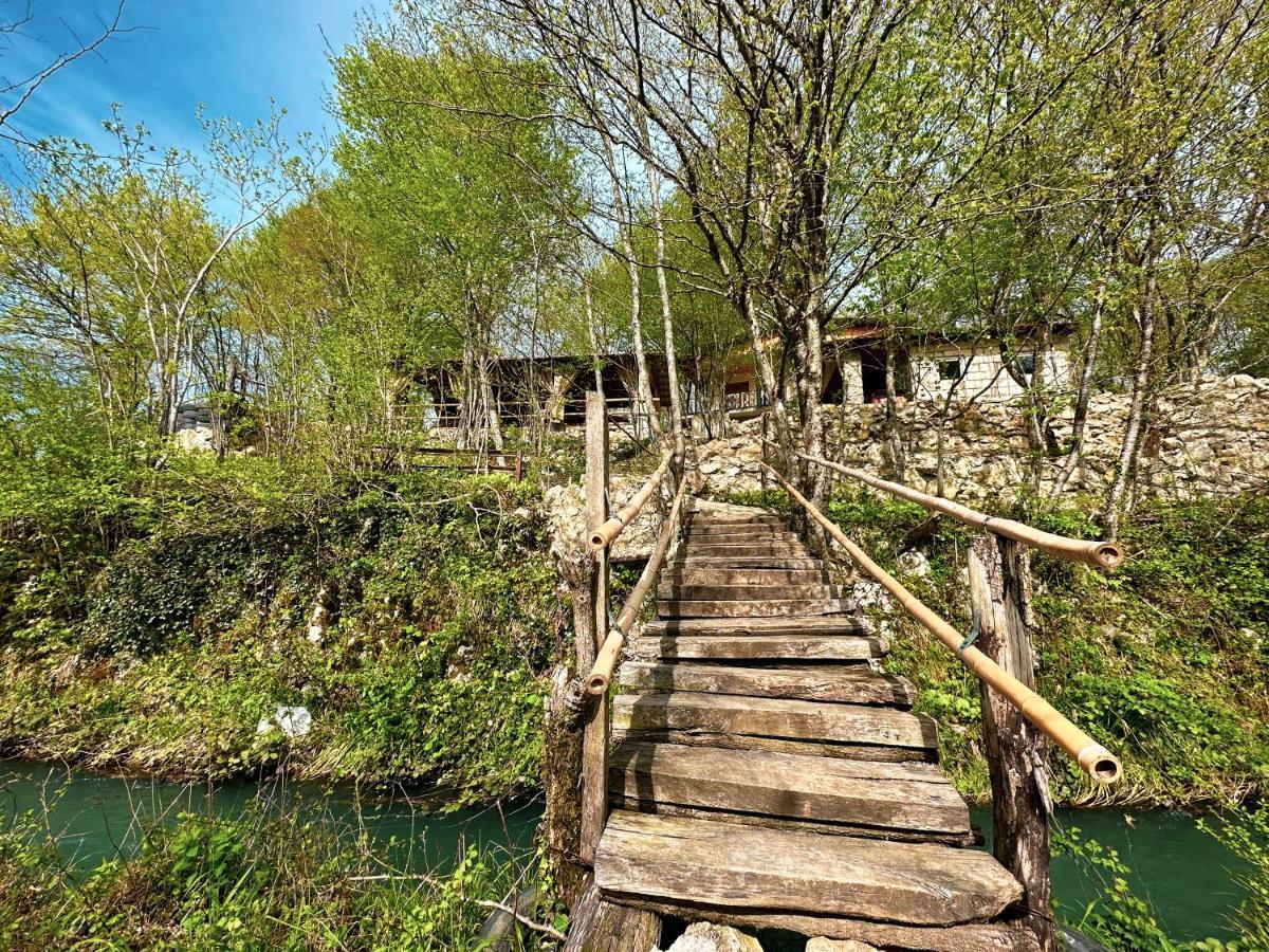 Martvili Canyon Cottage Bagian luar foto