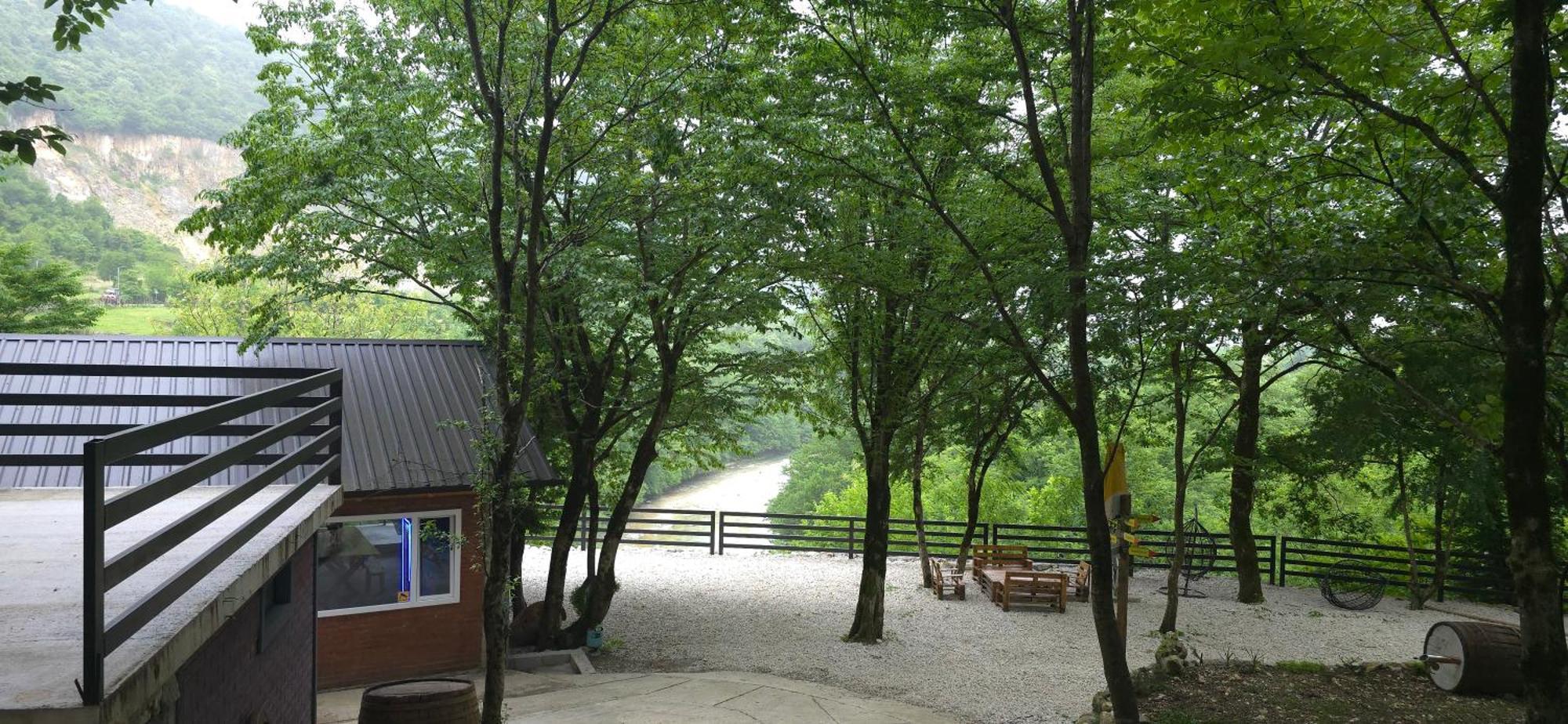 Martvili Canyon Cottage Bagian luar foto